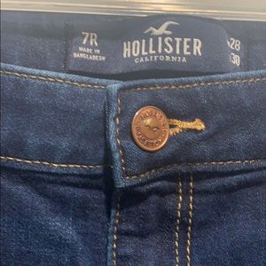 Hollister size 7R jeans. Dark denim, semi ripped